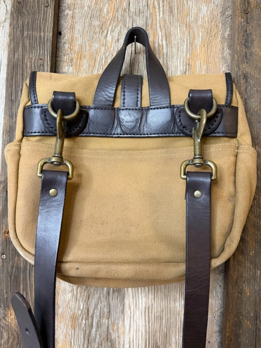 Filson Small Rugged Twill Field Bag Khaki/Leather Made in USA - Picture 7 of 16